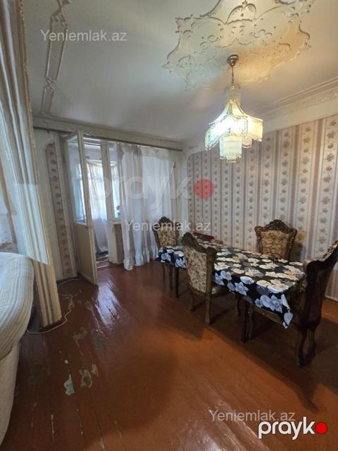 Satılır 5 otaqlı Bina evi menzil (Köhnə tikili), 110 m², 9-cu mikrorayon — Sumqayıt