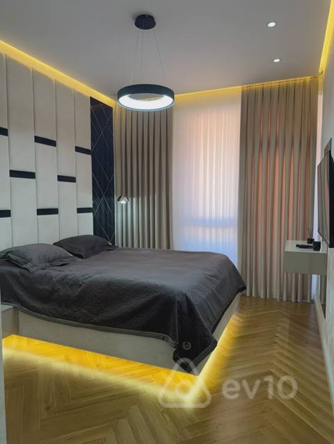 2 otaqlı mənzil, 60 m², Şərq Bazarı — Çingiz — Батир