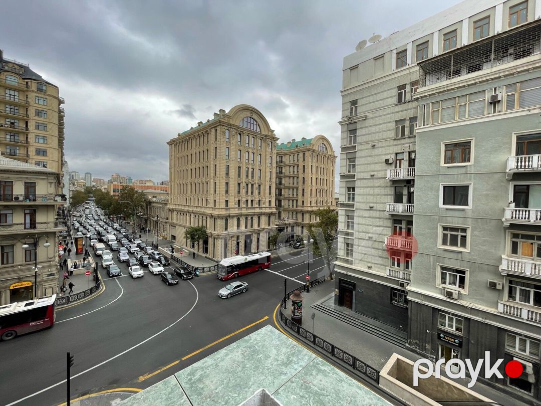 İcarəyə verilir 2 otaqlı köhnə tikili 90 m² — Mənzil, Bakı (12)