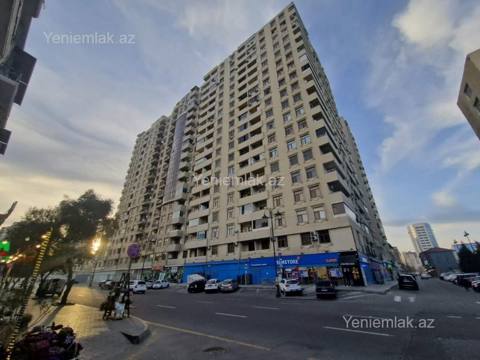 Satılır 3 otaqlı Bina evi menzil (Yeni tikili), 145 m², Xətai rayonu — Məmmədov Rövşən — Apartment