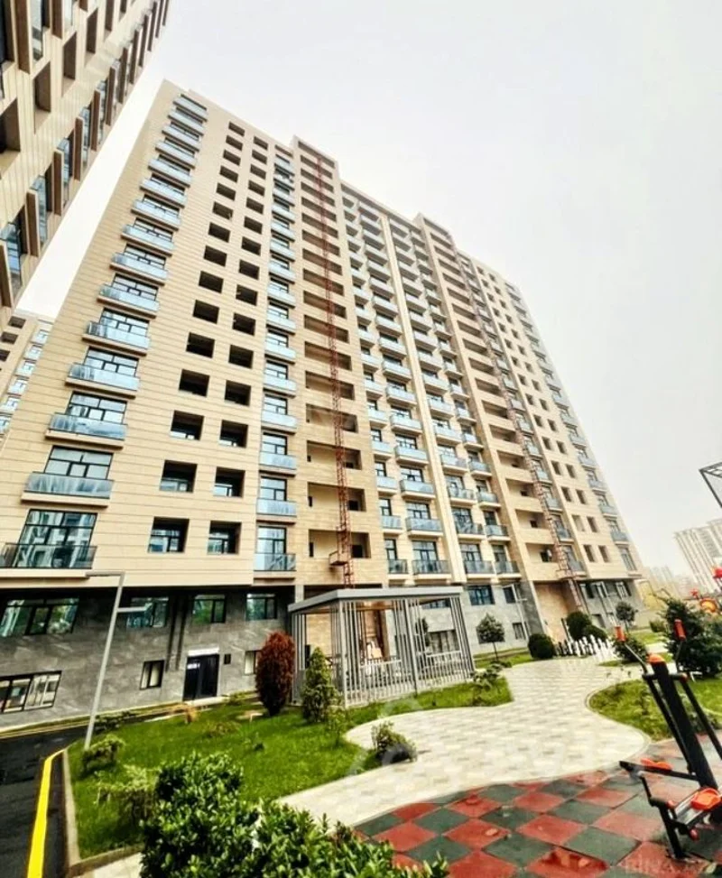4 otaqlı mənzil, 195 m², 28MAY m.st M.Refili kuç — Mənzil, Bakı (7)