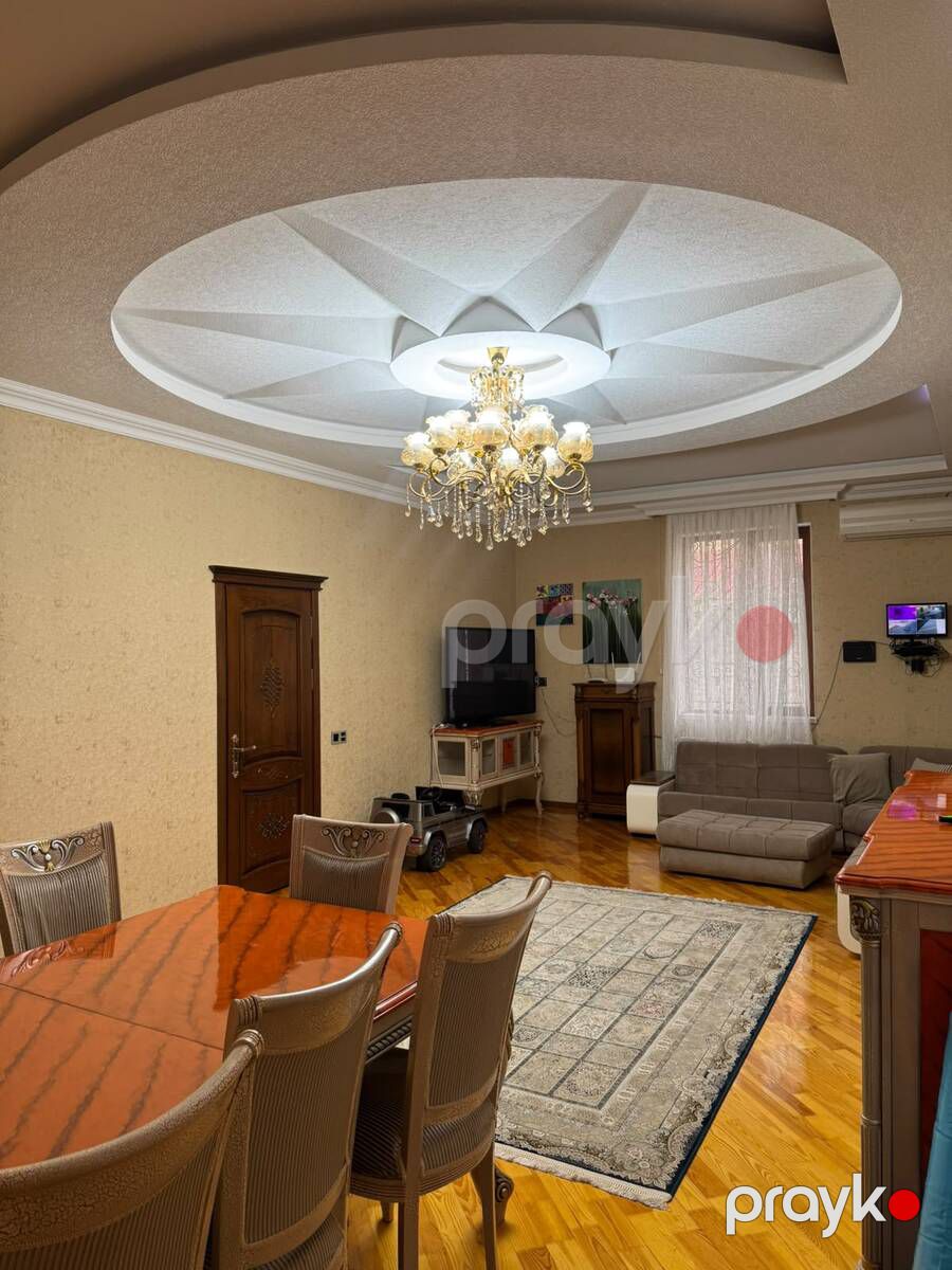 Satılır 6 otaqlı həyət evi/bağ evi 350 m² — Ev, villa, Bakı (12)