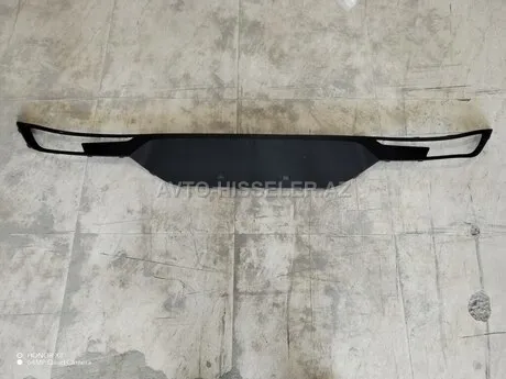 Hyundai Elantra 2019-2020 arxa bufer ətəyi — Bakı
