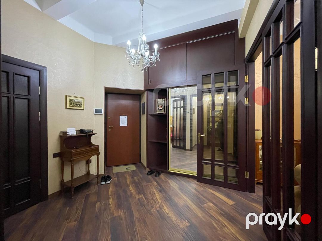 İcarəyə verilir 2 otaqlı köhnə tikili 90 m² — Mənzil, Bakı (8)