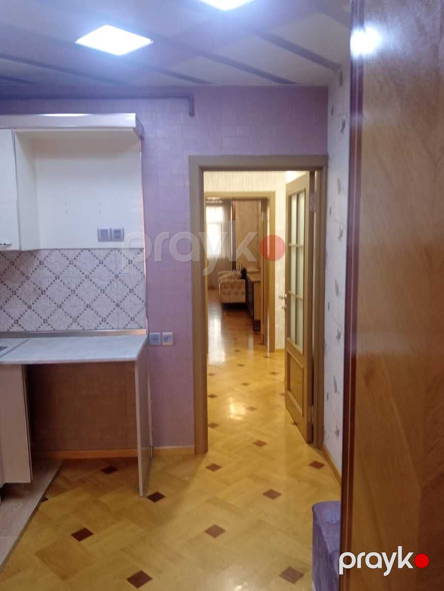 İcarəyə verilir 2 otaqlı köhnə tikili 65 m² — Mənzil, Bakı (9)