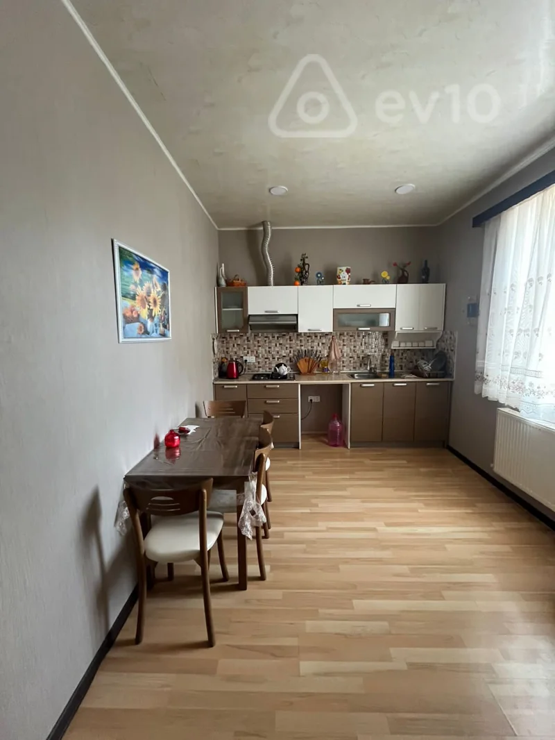 4 otaqlı həyət evi, 285 m², Novxanı Sabit Orucov — Ev, villa, Bakı (10)