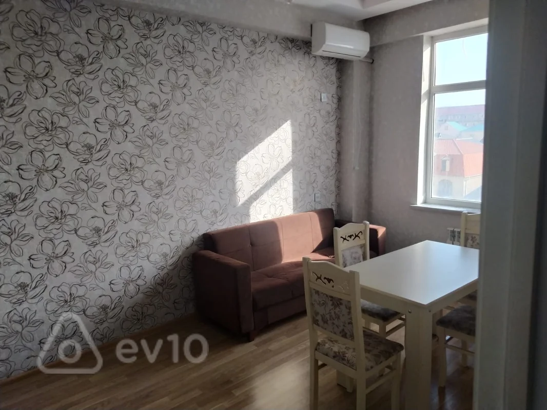 3 otaqlı mənzil, 70 m², Heydər Əliyev prospekti, Xırdalan — kirayə — Xırdalan