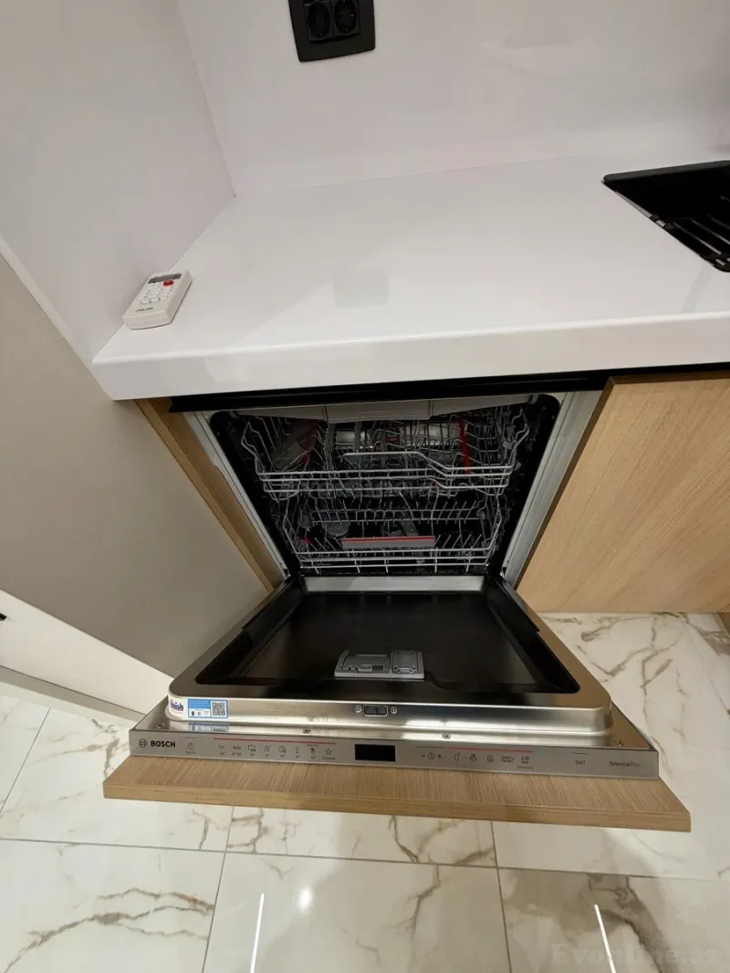 Satılır 2 otaqlı Mənzil Yeni tikili 100 m² Bakı, Nərimanov r., Nəriman Nərimanov m — Mənzil, Bakı (8)