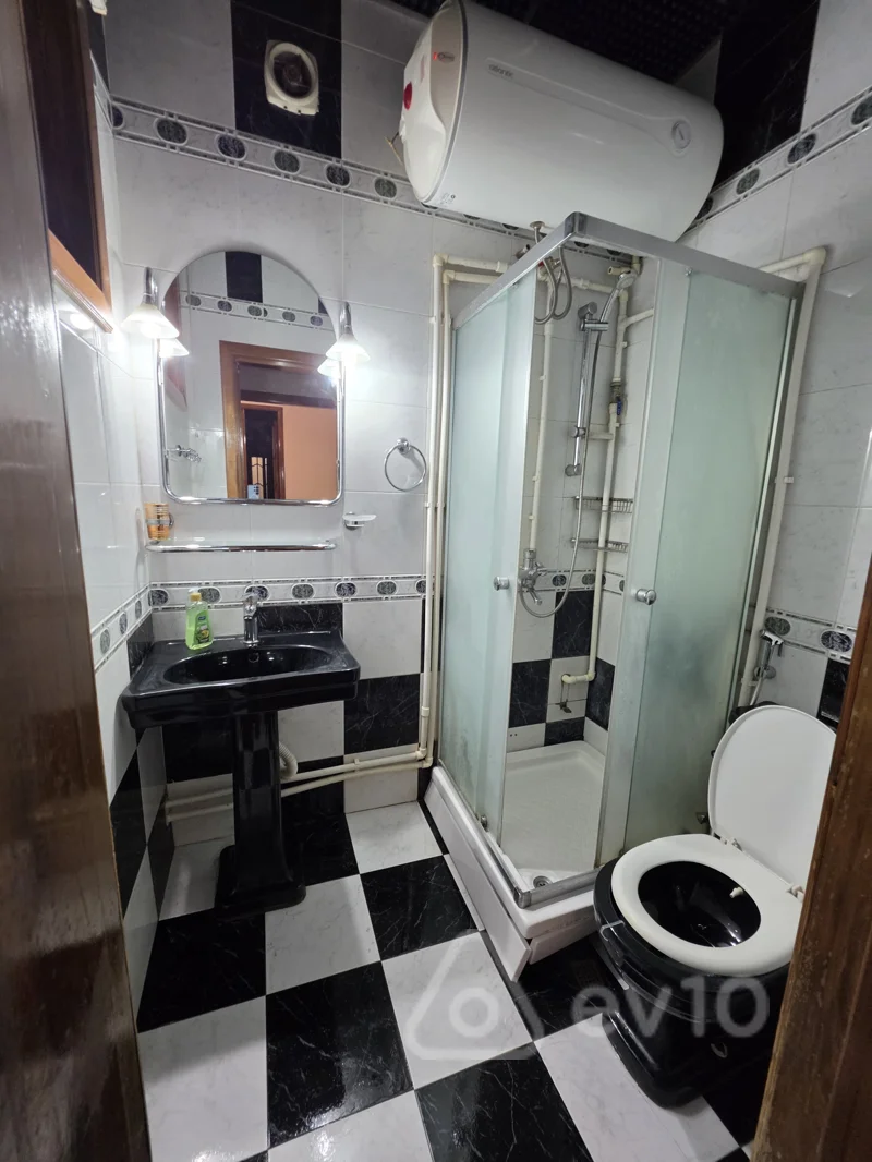 3 otaqlı mənzil, 90 m², iceri seher — kirayə — Mənzil, Bakı (5)