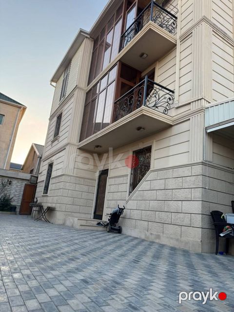 Satılır 6 otaqlı həyət evi/bağ evi 350 m² — Bakı