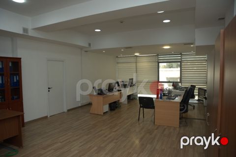 İcarəyə verilir 8 otaqlı ofis 300 m² — Bakı