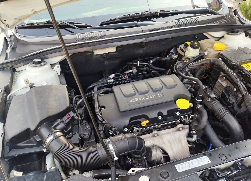 Chevrolet Cruze, 2012 il, 300000 km 90-NF-068 — Avtomobillər (11)