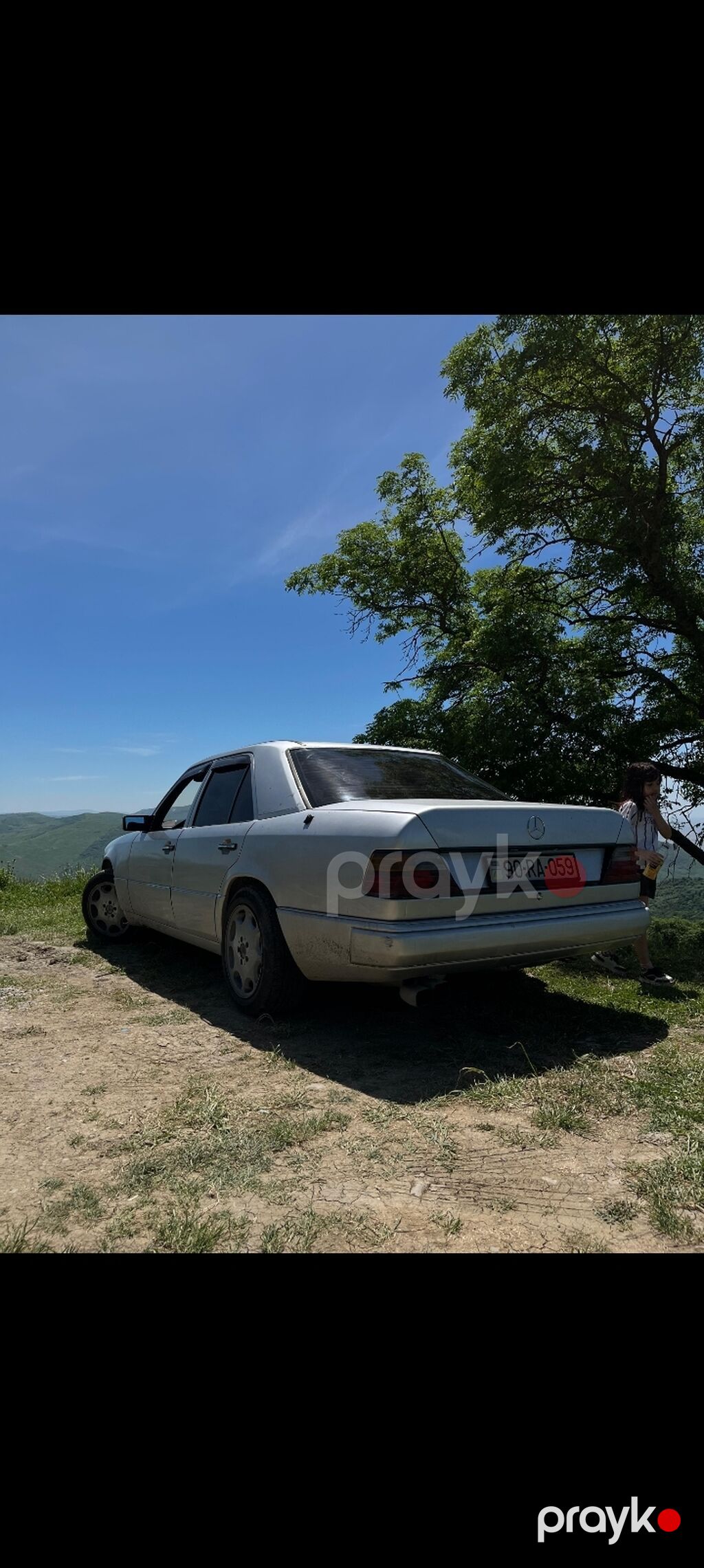 Mercedes-Benz E-Class W124 sedan - Korpus: 4 qapılı sedan, gümüş rəng 90-RA-059 — Avtomobillər, Xırdalan (4)