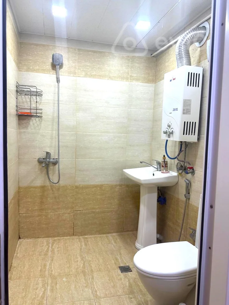2 otaqlı mənzil, 50 m², Əhmədli qəs.H.Aslanov m. 8 noyabr(Zığ yolu) pr — Mənzil, Bakı (7)