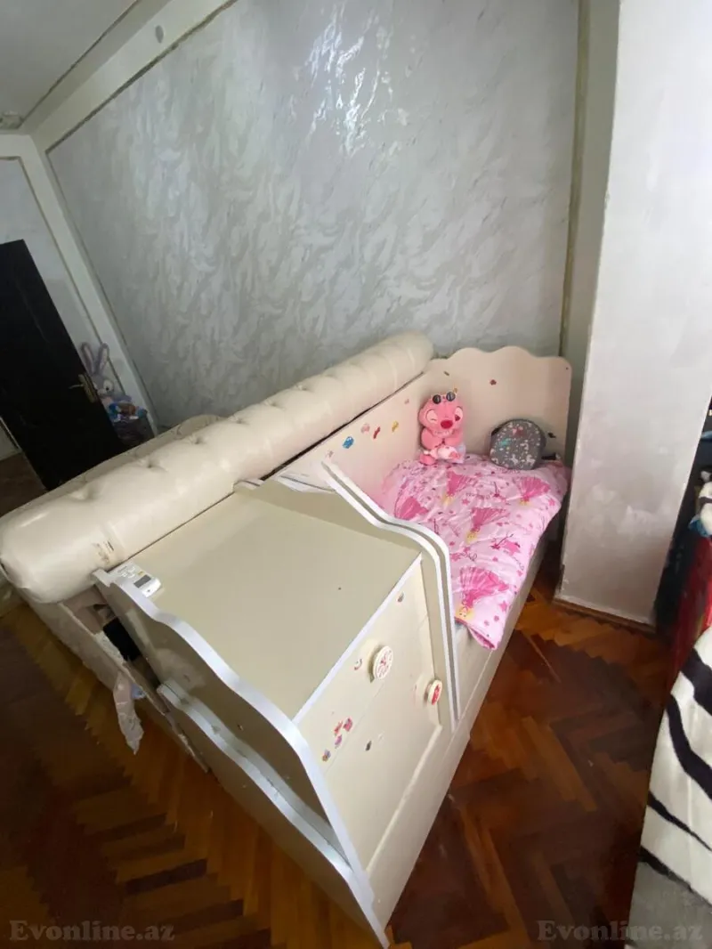 Satılır 2 otaqlı Mənzil Köhnə tikili 65 m² Bakı, Binəqədi r., Nəsimi m., 9-cu mikrorayon — Mənzil, Bakı (4)