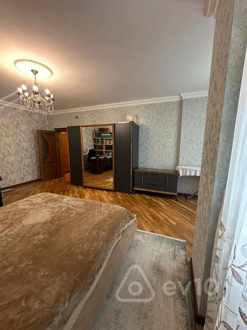 4 otaqlı mənzil, 190 m², Akim Abbas küçəsi — Mənzil, Bakı (11)
