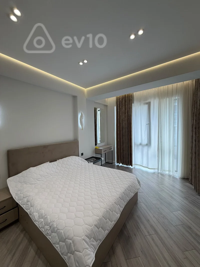 3 otaqlı mənzil, 90 m², Heydər Əliyev prospekti — kirayə — Mənzil, Bakı (7)