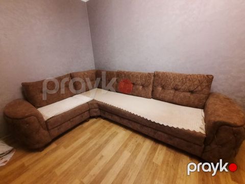 Divan satılır 400₼. açılırr bazalidi. Ünvan razin. 8525. Fatimə99 E — Bakı