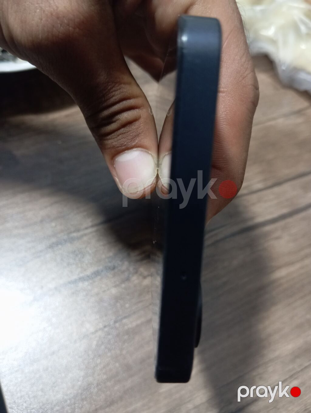 Telefon yeni alinib problemi yoxdu sadece ekranda cati var elden dusub — Digər smartfonlar, Masazır (4)