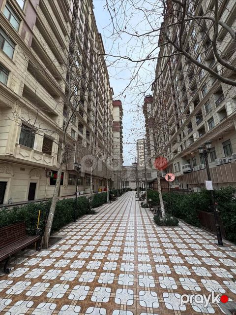 Satılır 4 otaqlı yeni tikili 178 m² — Bakı