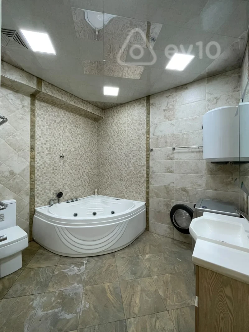 3 otaqlı mənzil, 170 m², 28 May küçəsi — kirayə — Mənzil, Bakı (10)