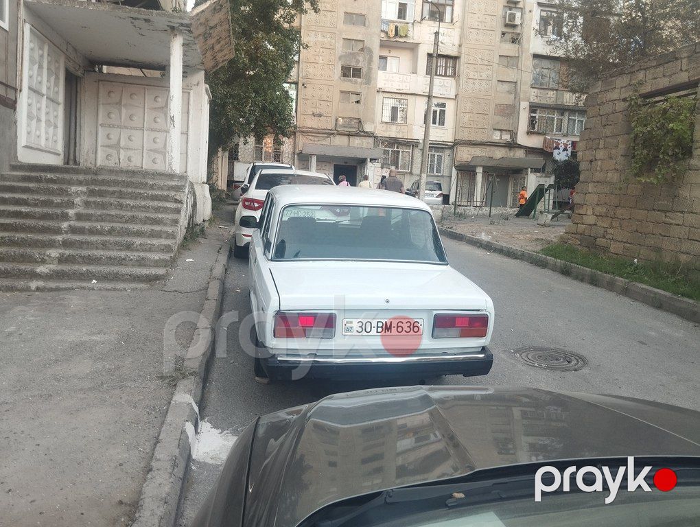 Lada (VAZ) 2107, 1.6 L, 2002 il, 340 000 km 30-BM-636 — Avtomobillər, Bakı (10)