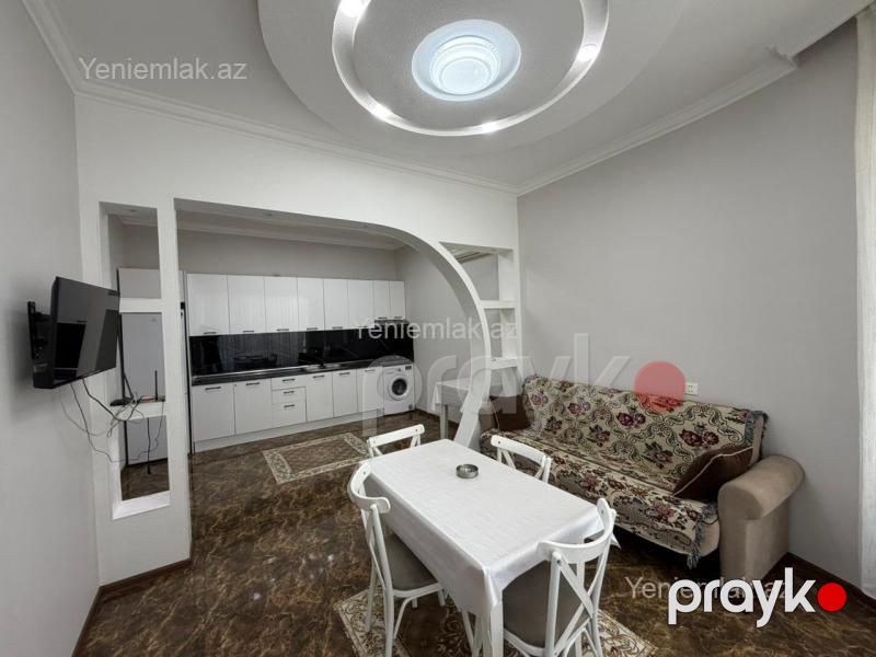 Günlük 4 otaqlı Həyət evi / Villa, 211 m², Quba — Ev, villa, Quba (10)
