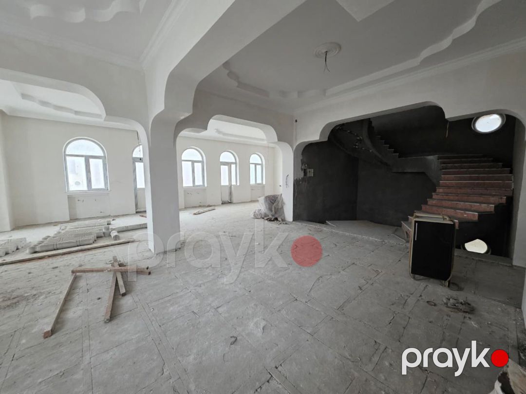 Satılır 10 otaqlı həyət evi/bağ evi 1200 m² — Ev, villa, Bakı (8)