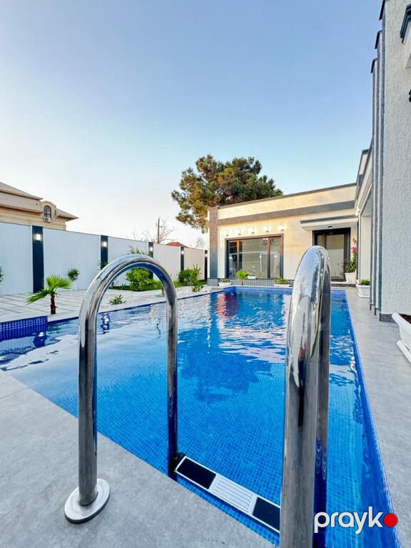 Satılır 4 otaqlı həyət evi/bağ evi 200 m² — Ev, villa, Bakı (10)