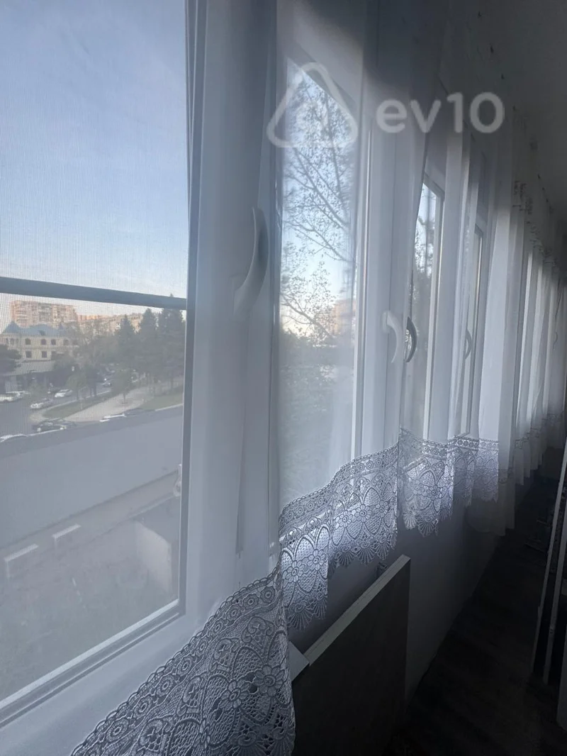 4 otaqlı mənzil, 75 m², Neapol küçəsi — Mənzil, Bakı (12)