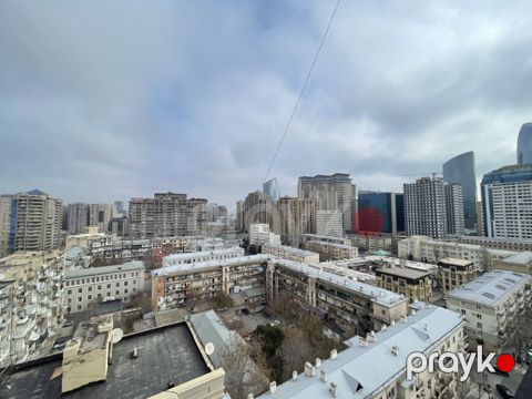 Satılır 3 otaqlı yeni tikili 210 m² — Bakı
