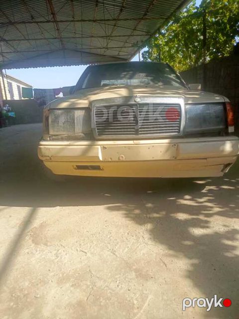 Mercedes 200 D, 2.0 L, 1992 il, 250 000 km — Sabirabad