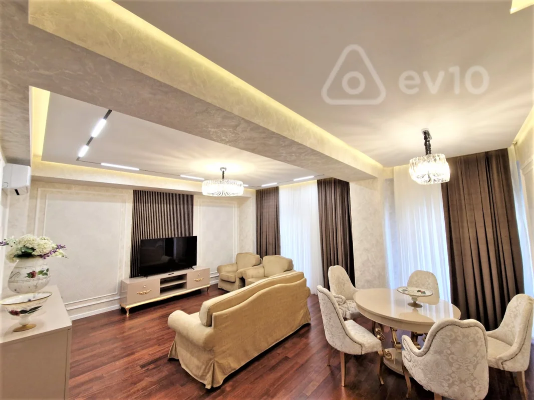 5 otaqlı mənzil, 230 m², Qarabağ atları meydanı — kirayə — Mənzil, Bakı (3)