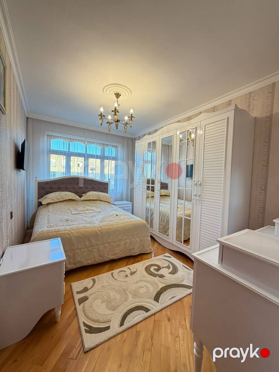Satılır 4 otaqlı köhnə tikili 100 m² — Mənzil, Bakı (7)