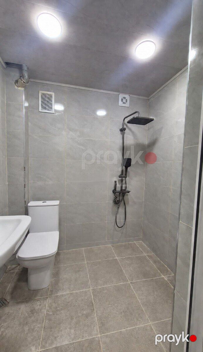 Satılır 2 otaqlı köhnə tikili 55 m² — Mənzil, Bakı (5)