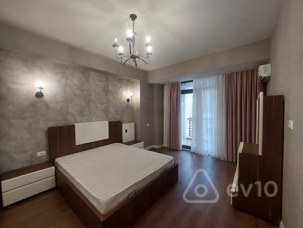 3 otaqlı mənzil, 100 m², Mirqasımov — Mənzil, Bakı (3)