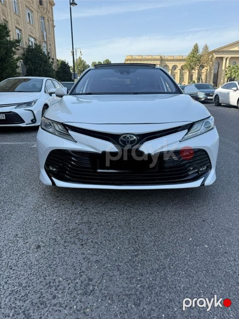 Toyota Camry, 2.5 L, 2018 il, 217 000 km — Bakı