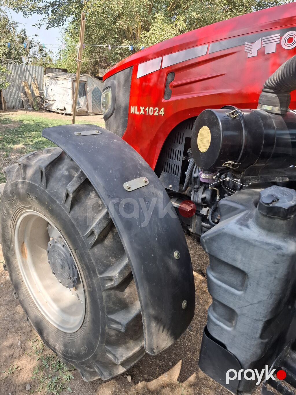 YTO NLX1024 kənd təsərrüfatı traktoru - Güclü dizel mühərrik — Traktorlar, Saatlı (10)