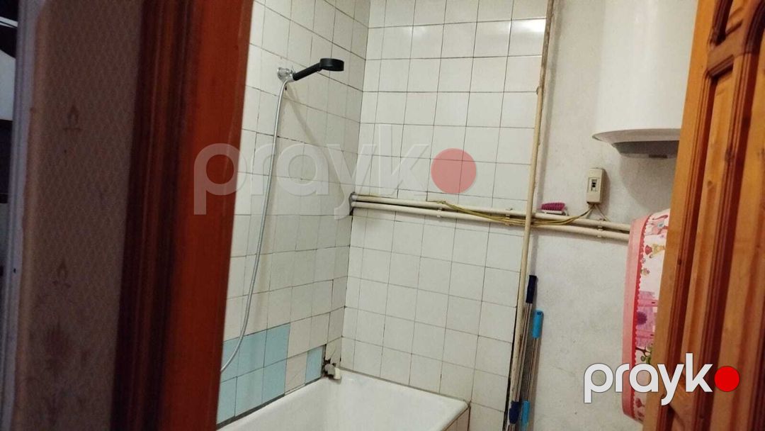 Satılır 2 otaqlı köhnə tikili 50 m² — Mənzil, Bakı (8)