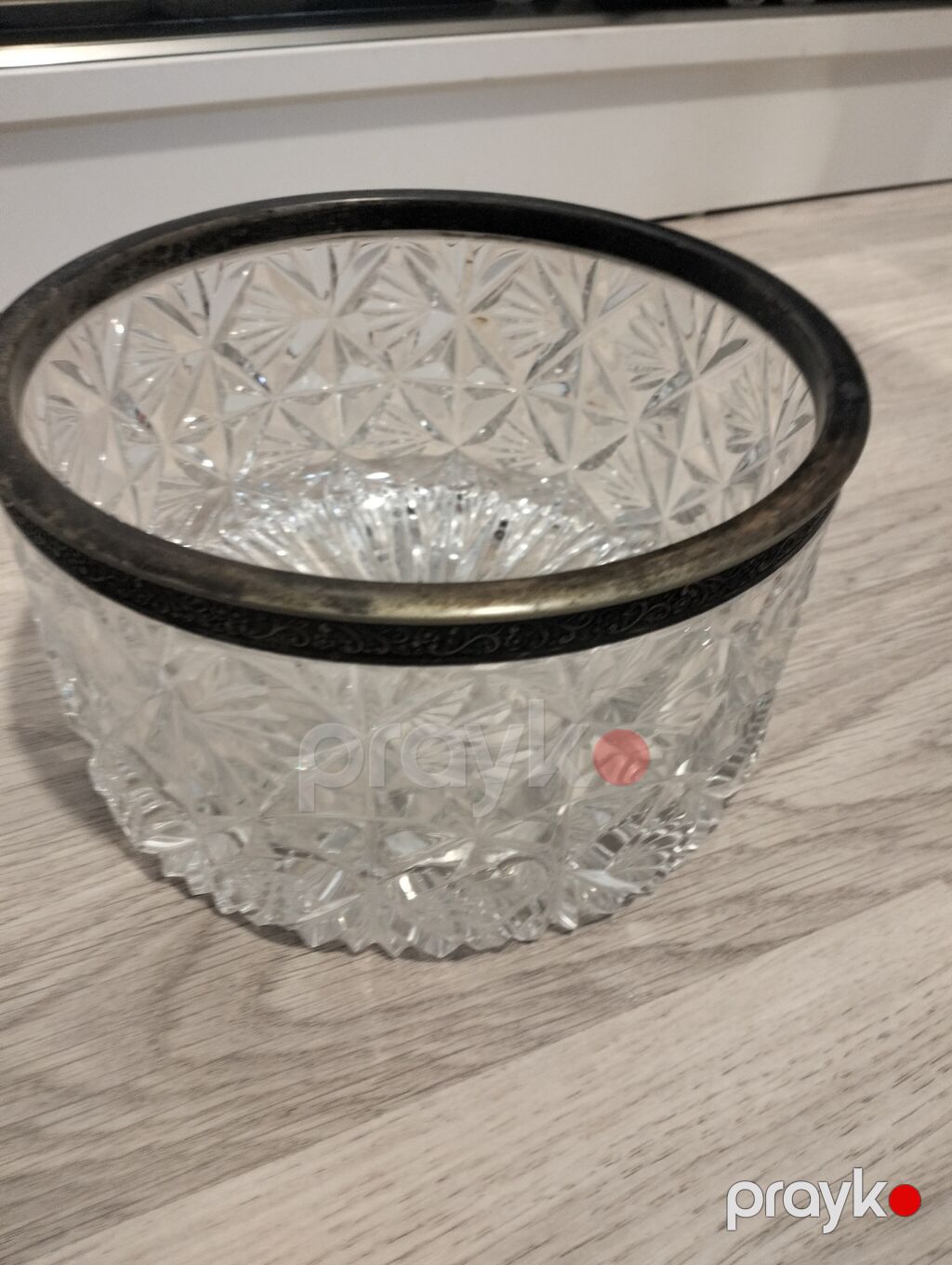 Qalın xırdavat naxışlı kənarlı kristal meyvə qabı. - Material — Süfrə qabı, Bakı (4)