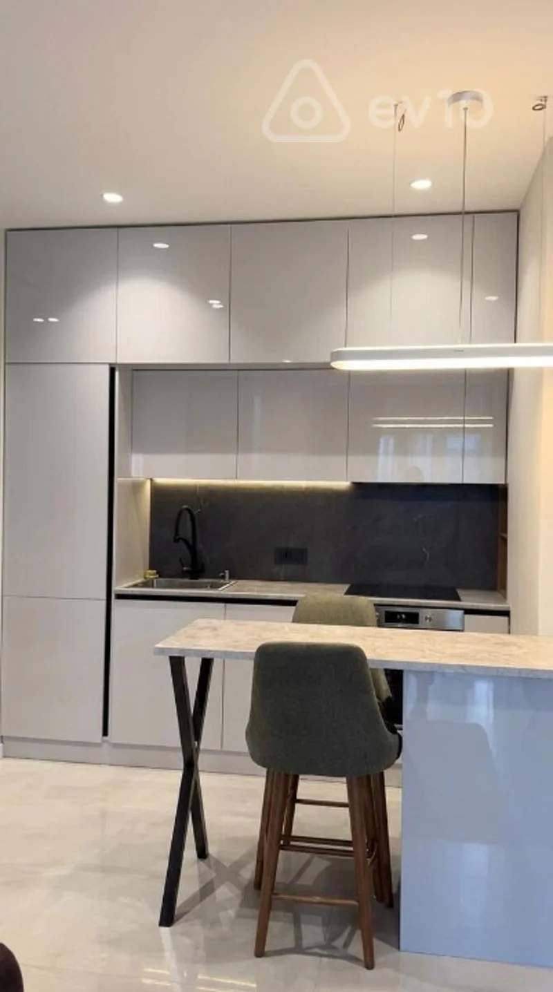 2 otaqlı mənzil, 60 m², Qarabağ atları meydanı — kirayə — Mənzil, Bakı (2)