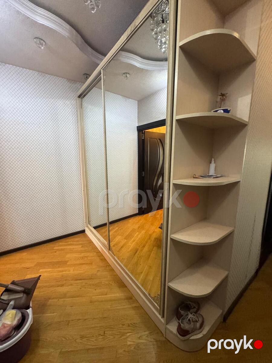 Satılır 2 otaqlı köhnə tikili 65 m² — Mənzil, Bakı (10)