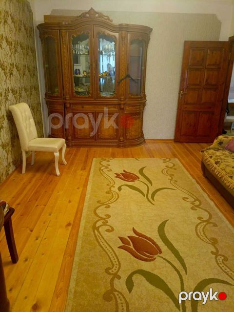 Satılır 2 otaqlı köhnə tikili 58 m² — Bakı