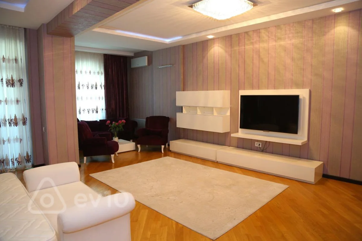 4 otaqlı mənzil, 270 m², Afiyətdin Cəlilov küç — kirayə — Mənzil, Bakı (10)