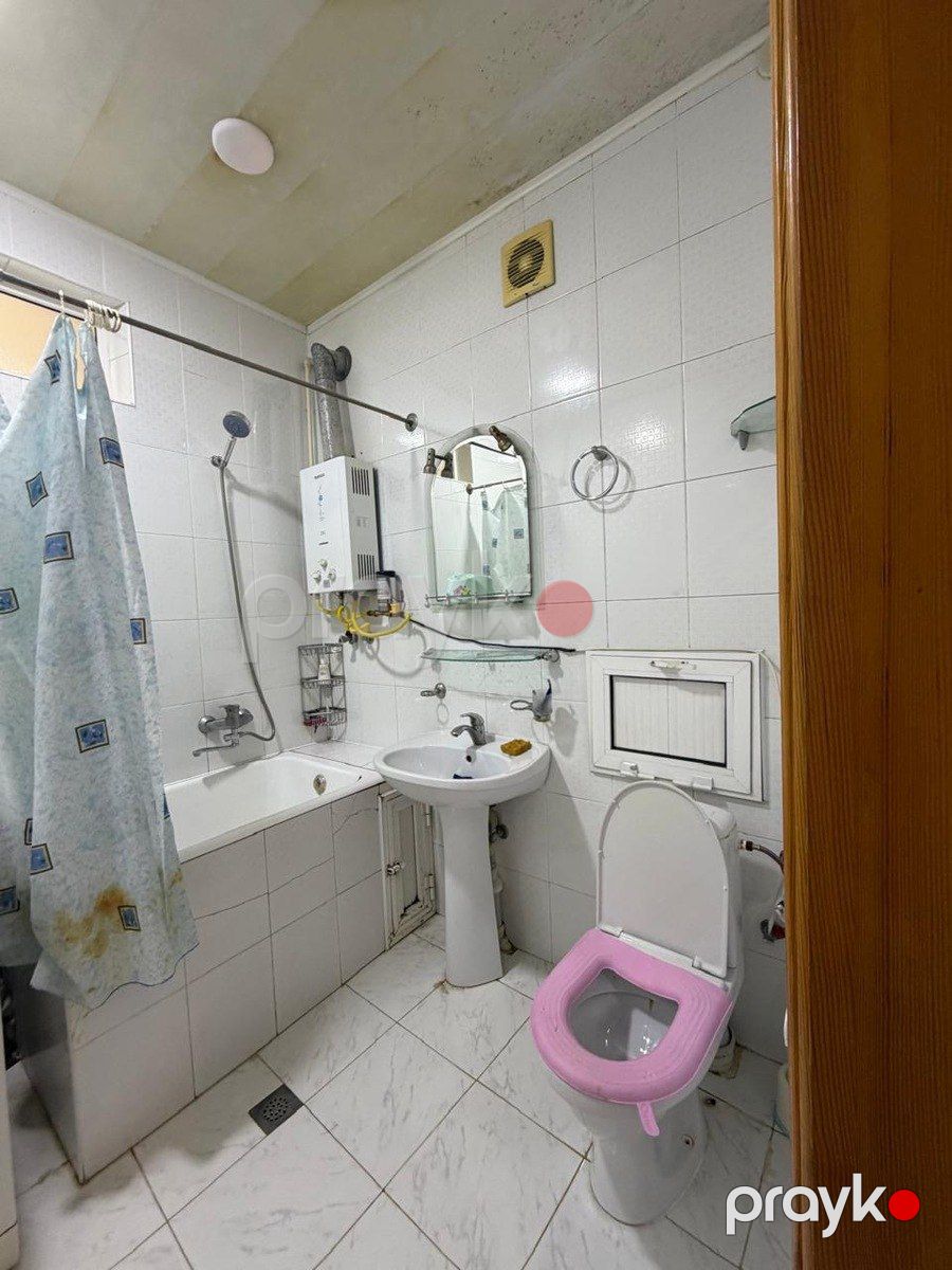 İcarəyə verilir 2 otaqlı köhnə tikili 60 m² — Mənzil, Bakı (10)