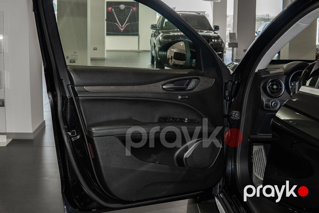 Alfa Romeo Stelvio, 2.0 L, 2017 il, 157 489 km — Avtomobillər, Bakı (7)