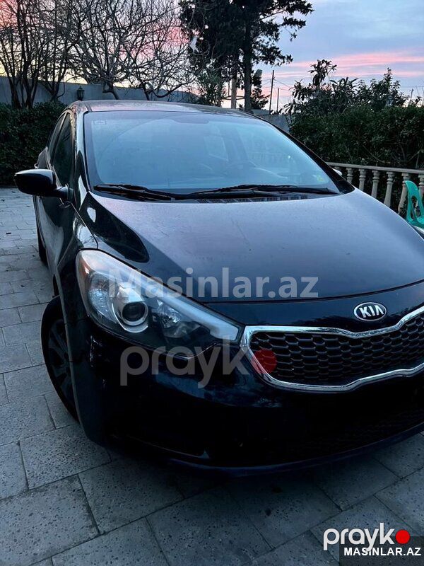 Kia Cerato — Minik avtomobili icarəsi, Bakı (4)