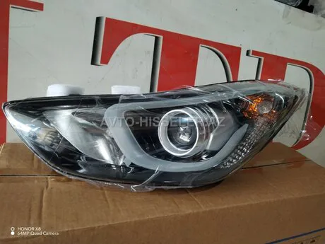 Hyundai Elantra 2014 farası — Bakı