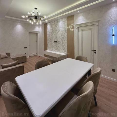 Satılır 2 otaqlı Mənzil Köhnə tikili 58 m² Bakı, Nəsimi r., Memar Əcəmi m — Afiq M