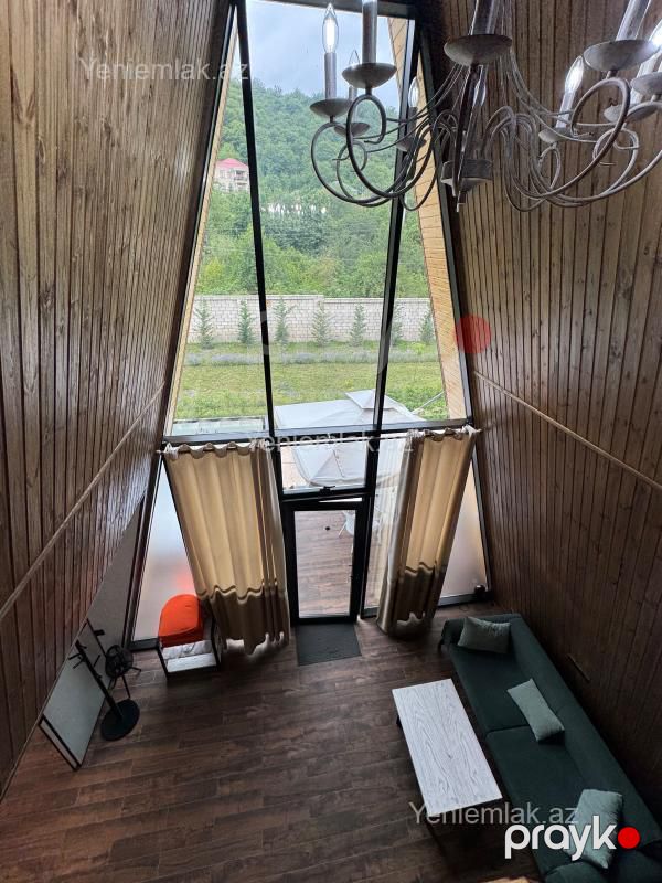Günlük 3 otaqlı Həyət evi / Villa, 133 m², Quba — Ev, villa, Quba (9)